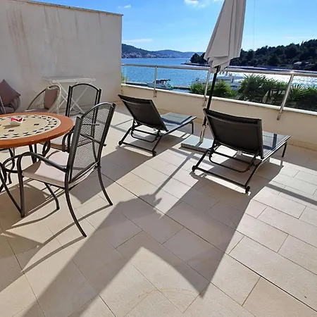 Perla Resort-3 By Interhome Апартаменты *