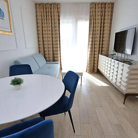 Perla Resort-3 By Interhome Апартаменты Рогозница